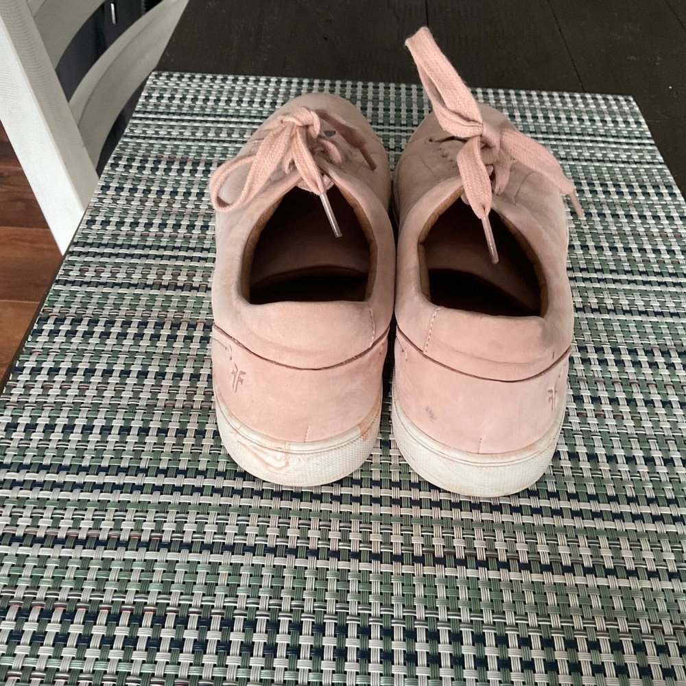 Frye Ivy Low Lace size 9 Blush Sneakers - Picture 3 of 5